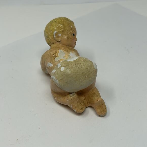 Vintage Crawling Baby Figurine "No Markings" - Picture 4 of 8
